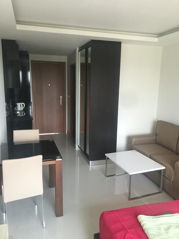 Club Royal Suites Pattaja Kültér fotó